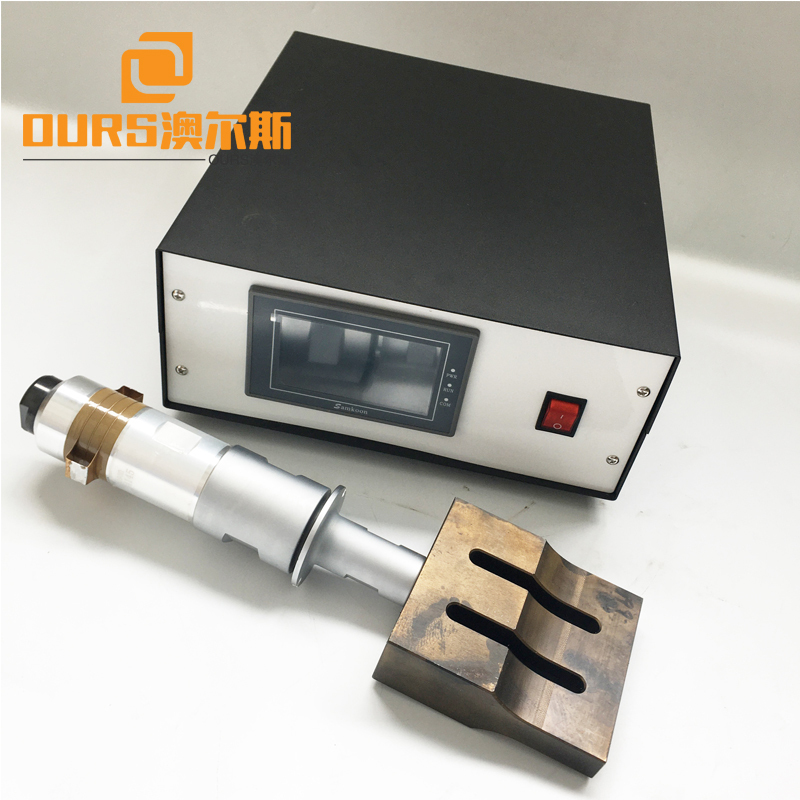 hot sales digital ultrasonic welding generator and transducer for welding ear straps