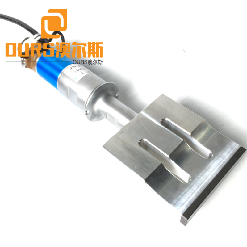 Best-selling Turkey and India 15KHZ/20khz/28KHZ Ultrasonic welding generator For  Boat Shape Face Mask Earloop Welding Machine
