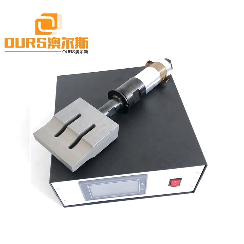 20K/2000W High Power Ultrasonic Welding Transducer Horn And Generator For Disposable Medical Face Masker Machine