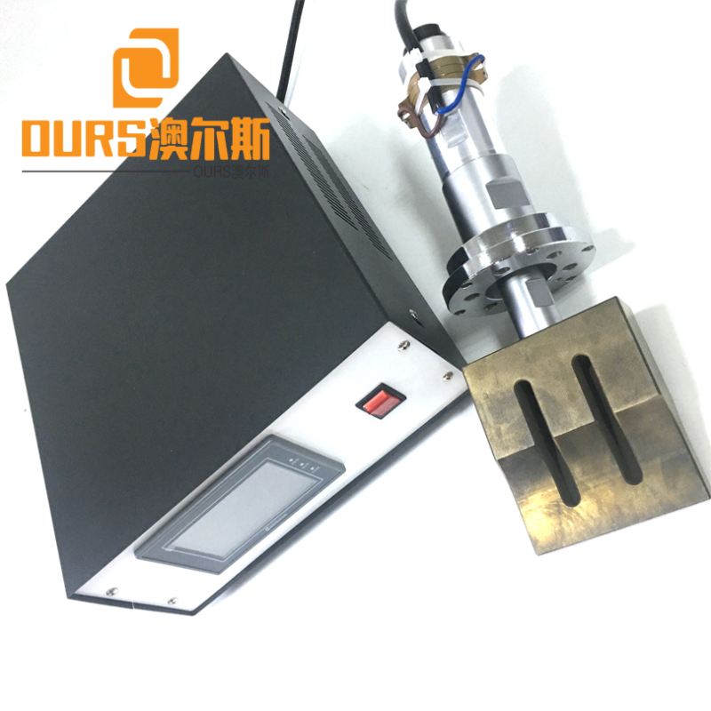 15KHZ/20KHZ CE certificated  ultrasonic welding generator and transducer with booster  for ultrasonic mask loop welding machine