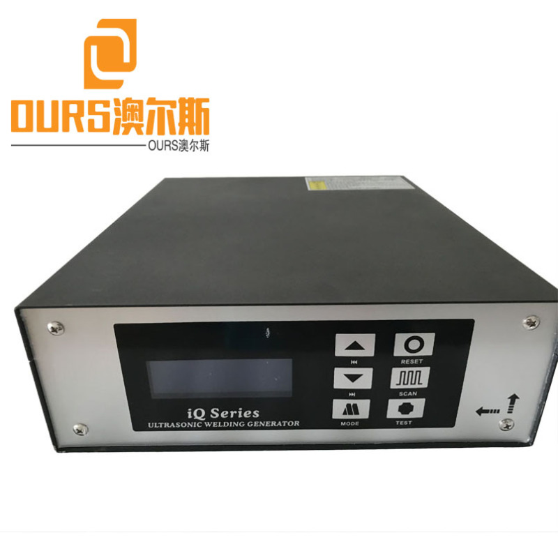 Factory produced 20KHZ 1000W/1500W/2000W Fabric Mask Spot ultrasonic welding transducer with Horn