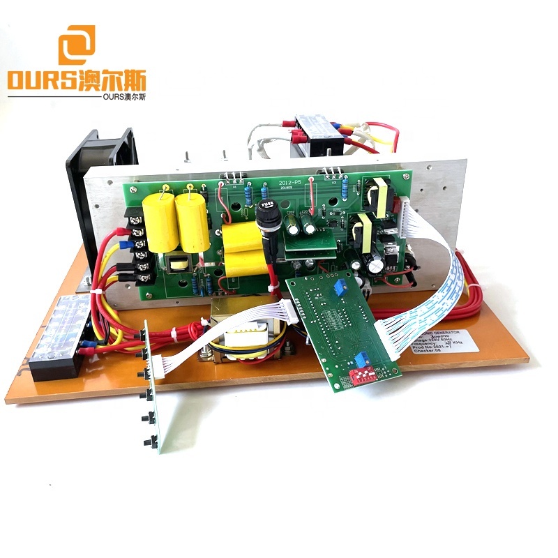 Frequency And Power Adjust25K 28K 33K 40K Ultrasonic PCB Generator Used In Automobile Shops Plant Motor Parts Cleansing Oil Rust
