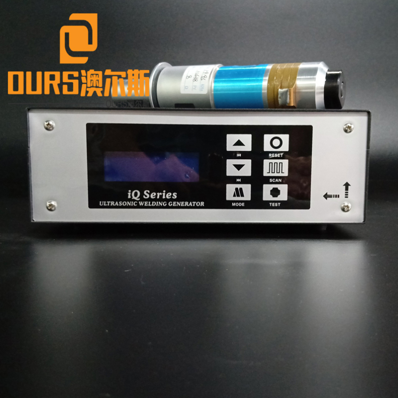 15KHZ/20KHZ 2000W Best-selling economic type Ultrasonic Welding generator for Deerskin Air cotton mask