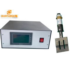 Ultrasonic Welding Transducer 20KHz  With Booster and 2000w generator for ultrasonic plastic welding