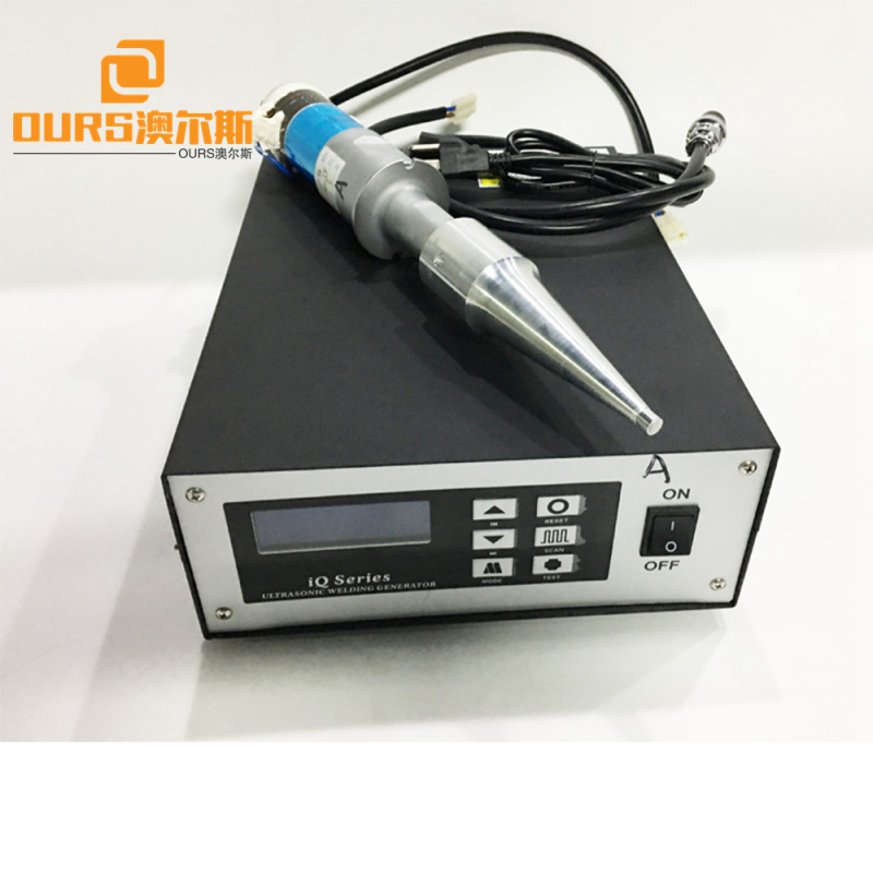 digital Ultrasonic plastic welding generator transducer Horn used for  face mask welding machine 20KHZ