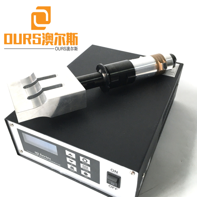 Best-selling Turkey and India 20khz High Productivity Ultrasonic welding generator and Horn For  Fish Mask Body