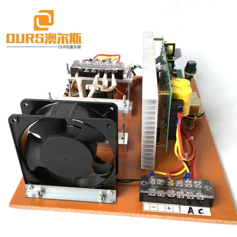 High Quality 20KHZ-40KHZ 1800W Ultrasonic circuit board pcb for Clean plating parts