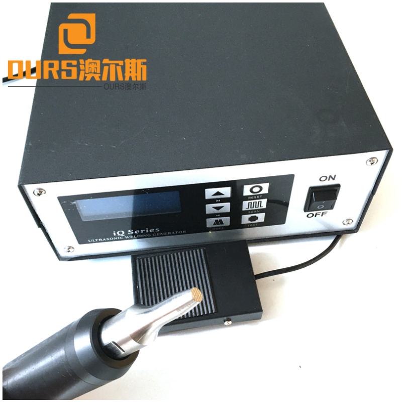 Hot Sales 35KHZ/28KHZ Digital Ultrasonic Spot Welder Machine For Mask Loop Welding Equipment