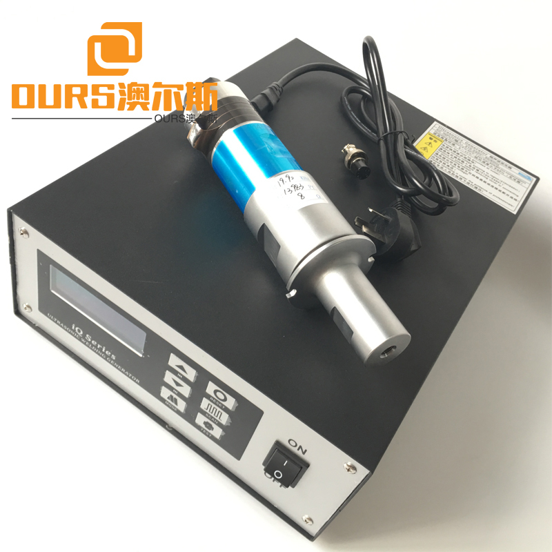 Factory produced 20KHZ 1000W/1500W/2000W Fabric Mask Spot ultrasonic welding transducer with Horn