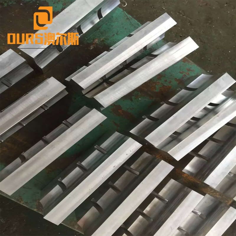 High Precision And High Power 20KHZ 2000W Ultrasonic Knife Cutting Plastic Parts