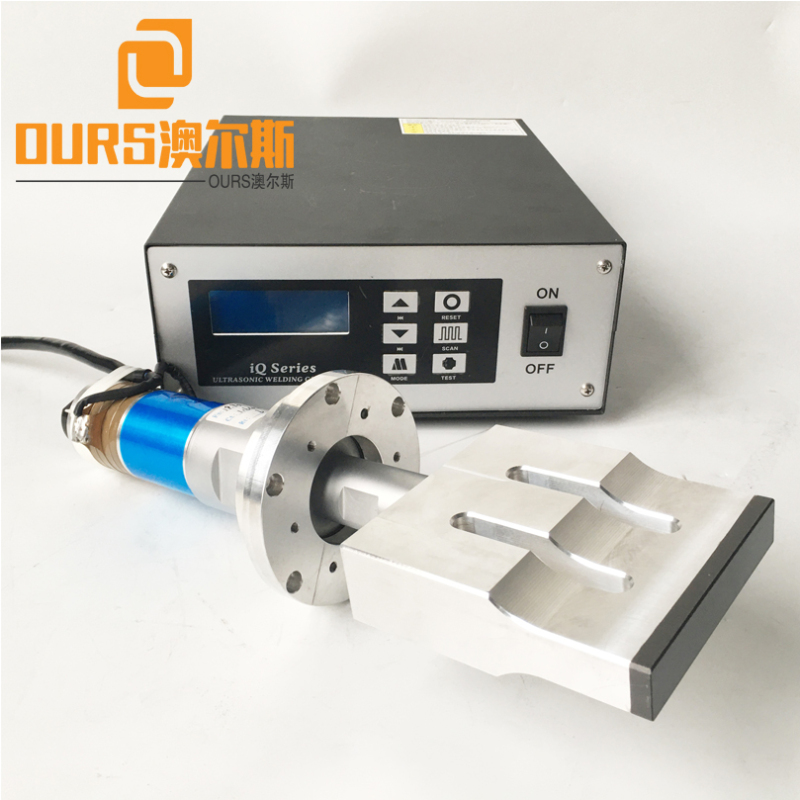 Best-selling Turkey 20KHZ 2000W Ultrasonic Welding generator transducer converter and horn For Mask N95 Machine