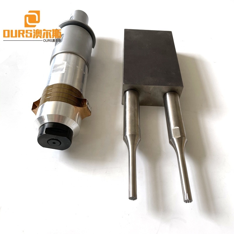 20K 2000W Ultrasonic Spot Welding Generator/Sensor Horn As Semi-automatic Plastic Label Belt Sealing Machine