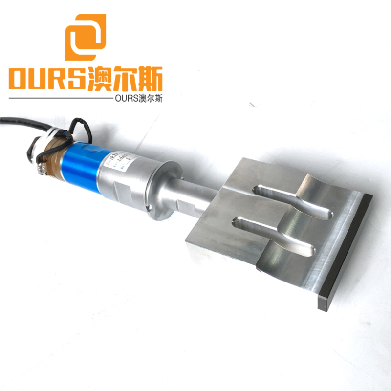 Best-selling Turkey and India 20khz 2000w Outside Ear Loop Welding Generator for Face Mask