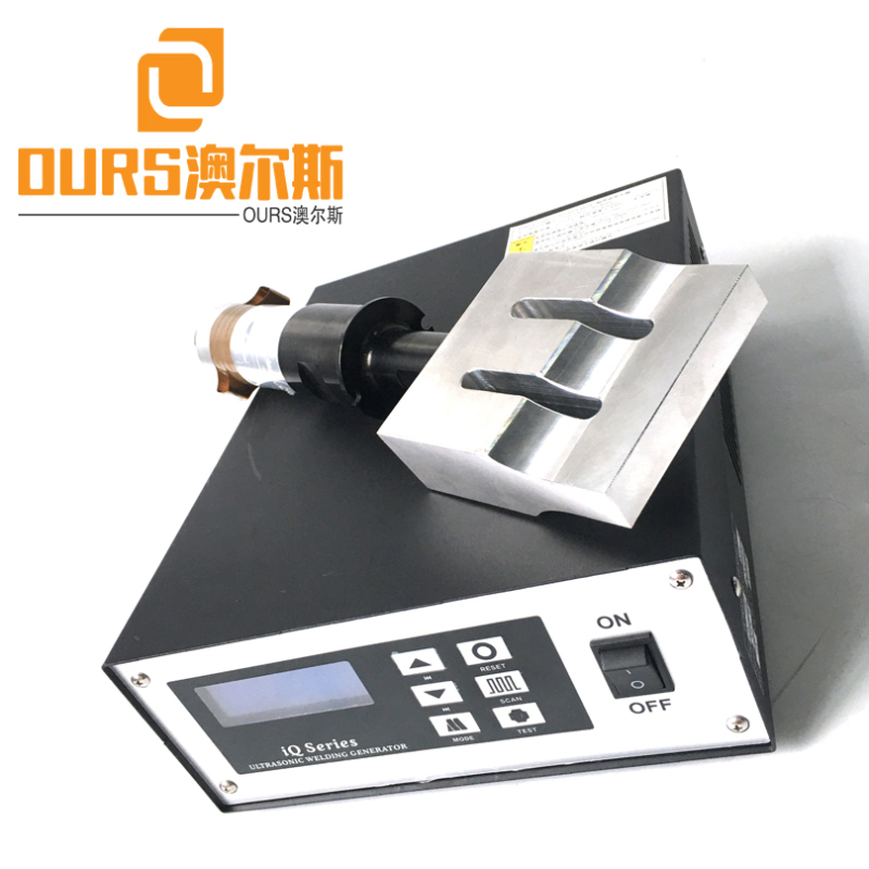 2000W 20KHZ Ultrasonic Generator Transducer Booster Horn For Face Mask Ear Loop Welding Machines