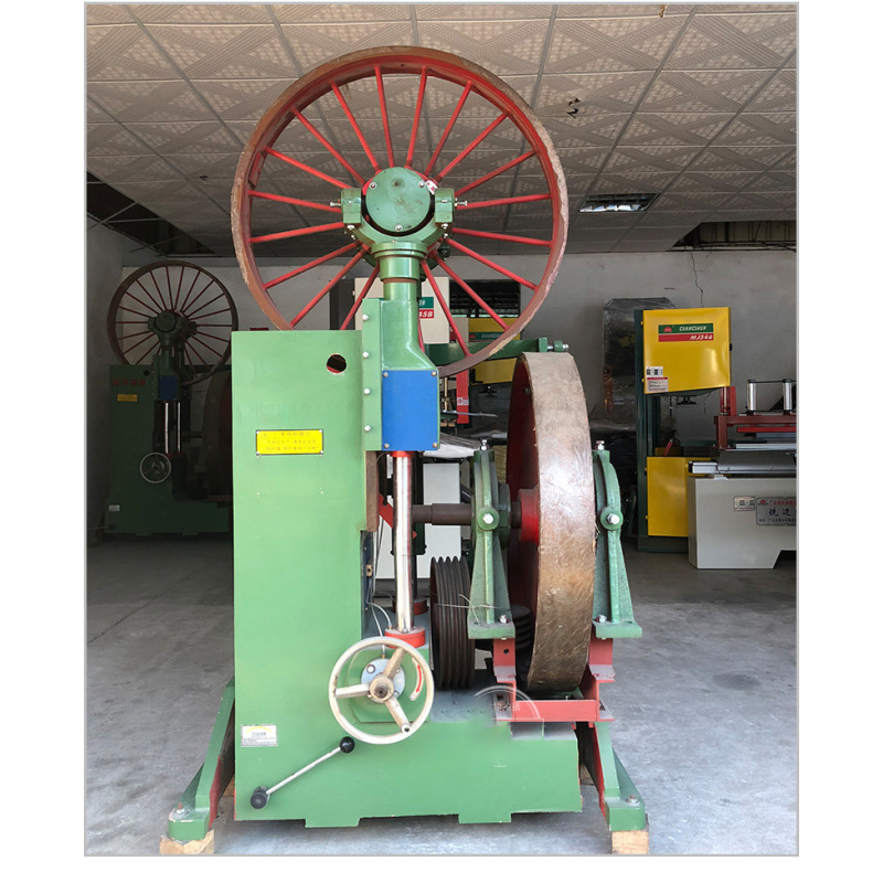 600mm diameter Wood Sawing Machine Push Wood Cutting Machine Green Kitchen Metal Motor Technics Power Saw Machine
