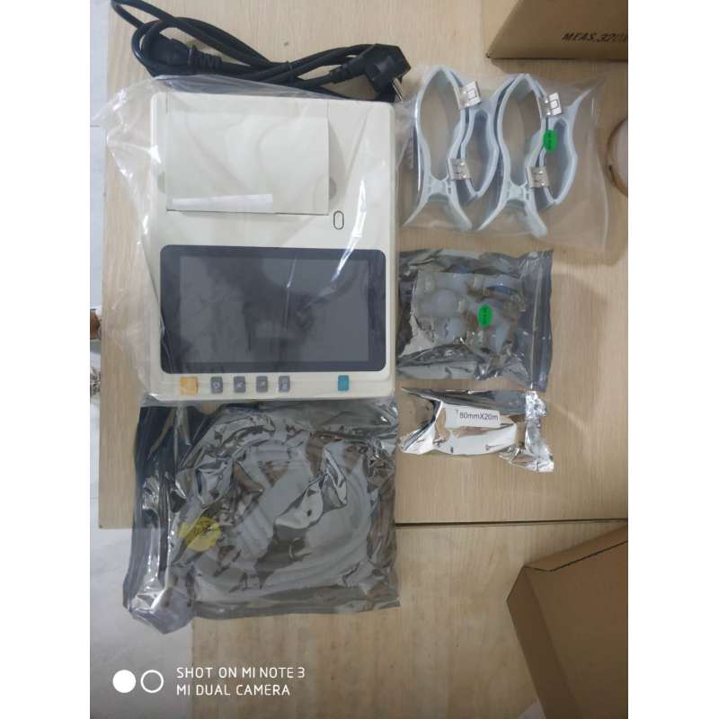 High Quality Portable Cheap Price ECG Machine 3 Channel 12 lead ECG/EKG machine