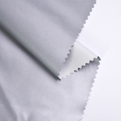 SK229064 material suave al tacto adecuado para prendas de vestir de cuero de 0.2 MM de espesor con respaldo Pongee hecho en la fábrica de China