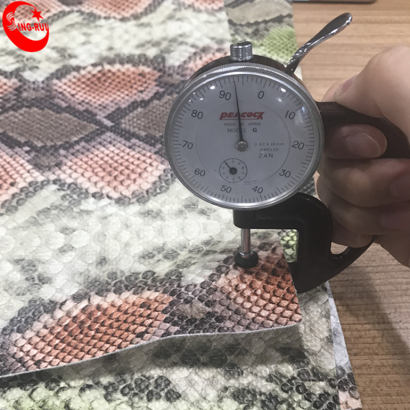 China Supplier High Quality PU Snake Grain Shoe Leather