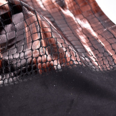 Venta al por mayor, patrón de impresión de cocodrilo animal distintivo, material de lentejuelas suaves, tejido de punto para bolso y zapatos