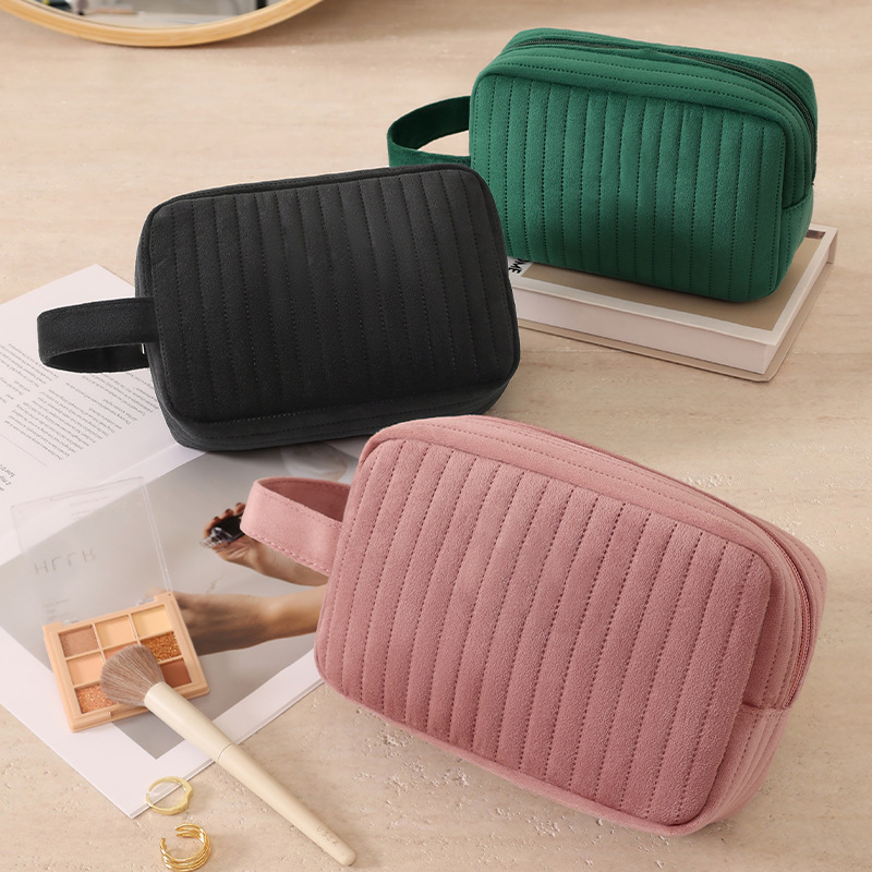 Custom Logo Portable Velvet Makeup Bag Travel Handle Storage Toiletry Bag Large Capacity Cosmetic Pouch Bag for Women