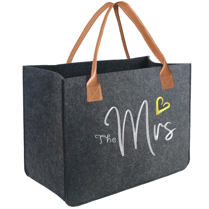 Custom Inner Pocket Personalized Gifts Initial Felt Tote Bag for Teacher Mother Wedding Tote Bag for Beach Birthday