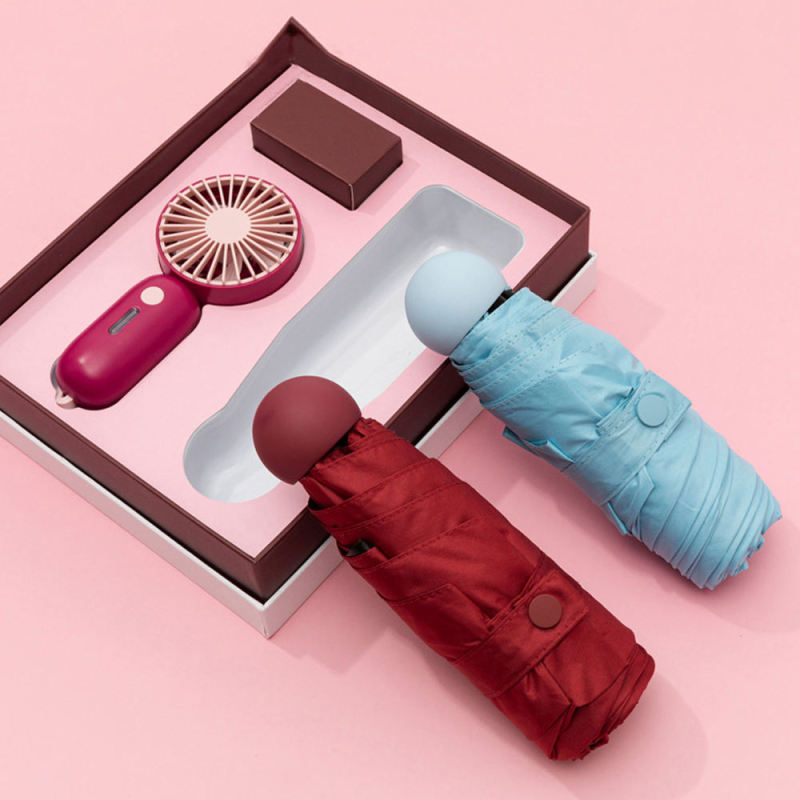 선전용 광고 법인 선물 세트 주문을 받아서 만들어진 도매 Usb 소형 팬 우산 선물 세트