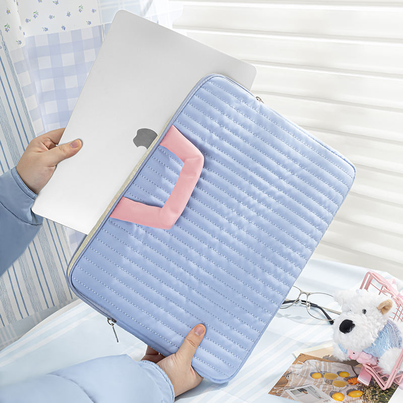 OEM ODM Padded Quilted Laptop Sleeve Luxury Bubble Design Protective Notebook Bag Case for Corporate Gift Wholesale