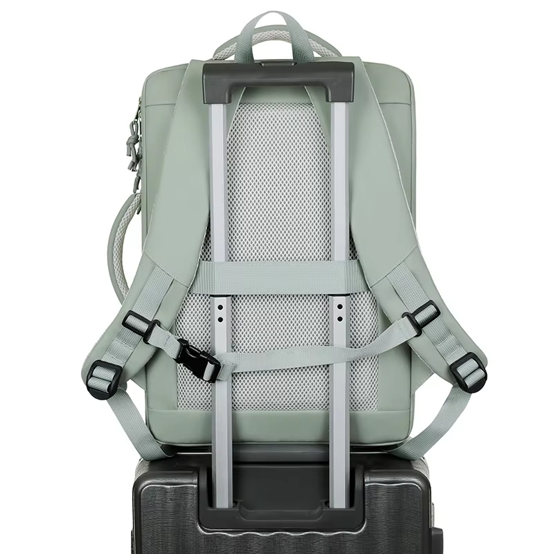 Wholesale Custom College Backpacks | Waterproof USB Tech Bag