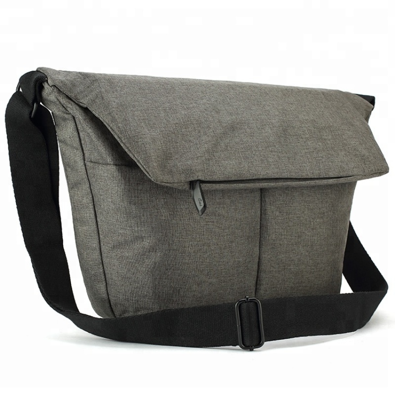 Wholesale Custom Designer Men Lightweight Waterproof Travel Shoulder Messenger Bags With Logo