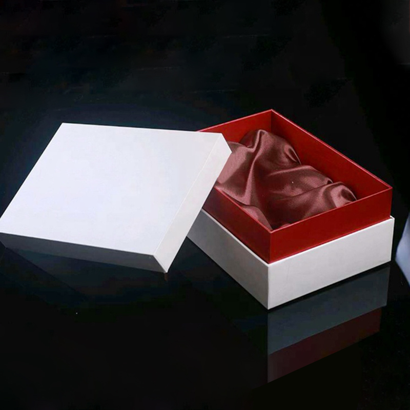 Wholesale Custom Logo Premium Luxury Cardboard Paper Jewelry Gift Box Rigid Packaging Box