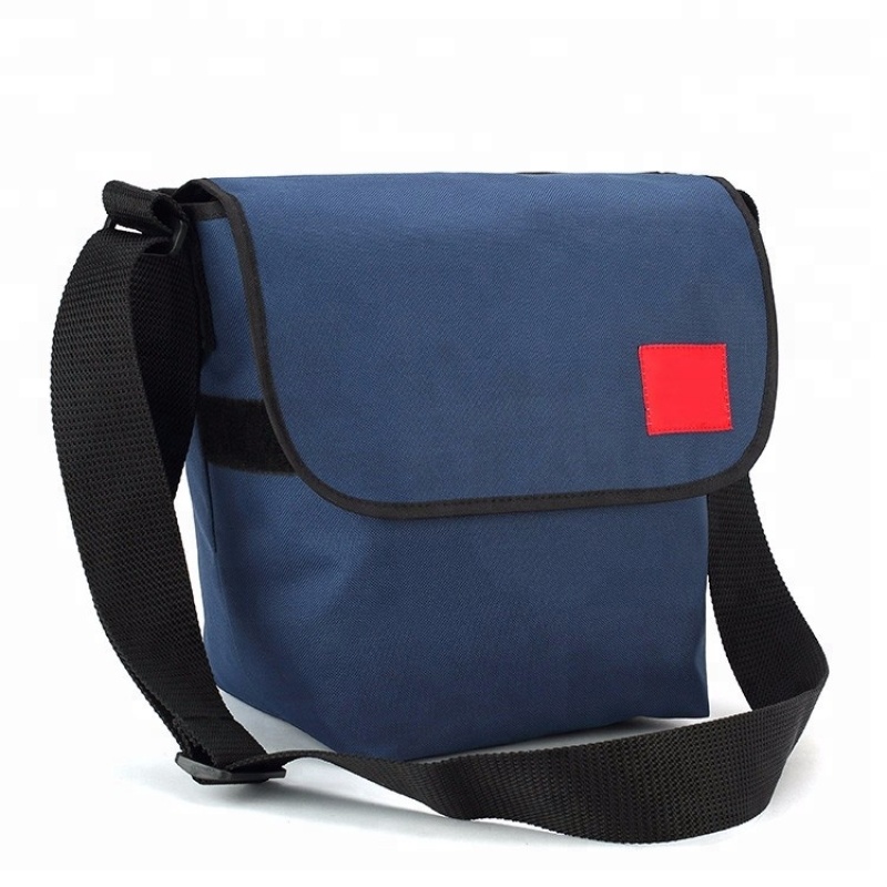 Sac messager à bandoulière décontracté et imperméable pour homme avec logo personnalisé