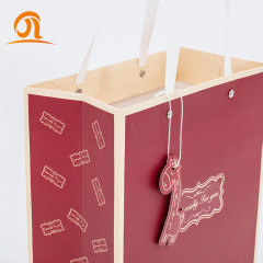 Wholesale Price Stock Small Order Clothing Store Paper Bags