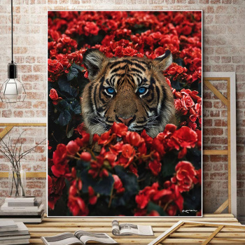 Картина распылением тигра на холсте с последними цветами, декоративная роспись крыльца гостиной