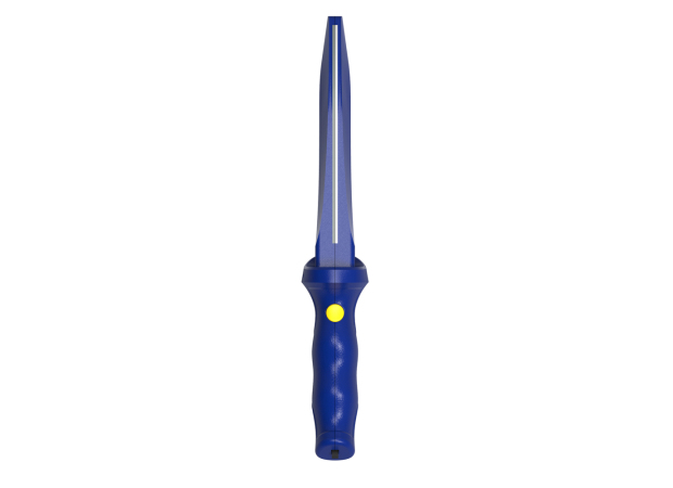 How Does the Electronic Control Training Dagger Enhance Blade Handling Skills?