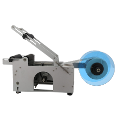 MT-50 آلة وسم زجاجة بلاستيكية مستديرة المياه المعدنية اليدوية لآلة تعبئة ملصقات الزجاجات المستديرة