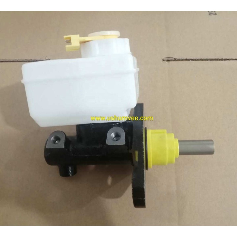OEM STC441 SJC100460 LR013018 7496990 Brake Master Cylinder for Defender 1991-2016