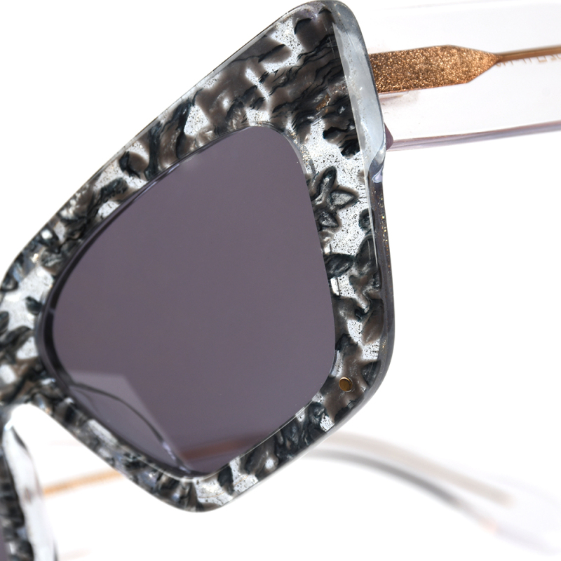 Fashionable sunglasses  Acetate sunglasses