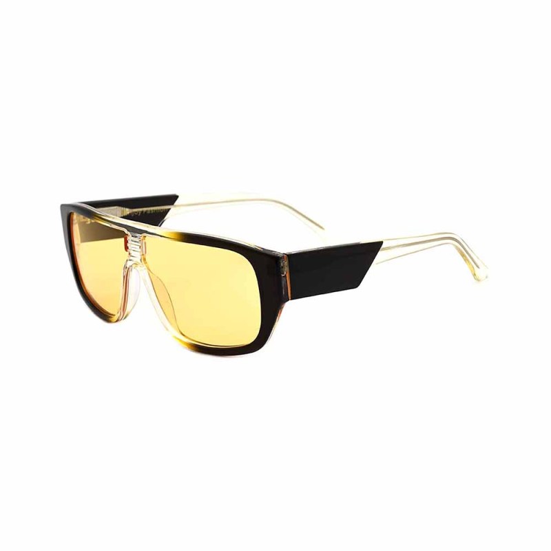 Fashionable sunglasses round glasses