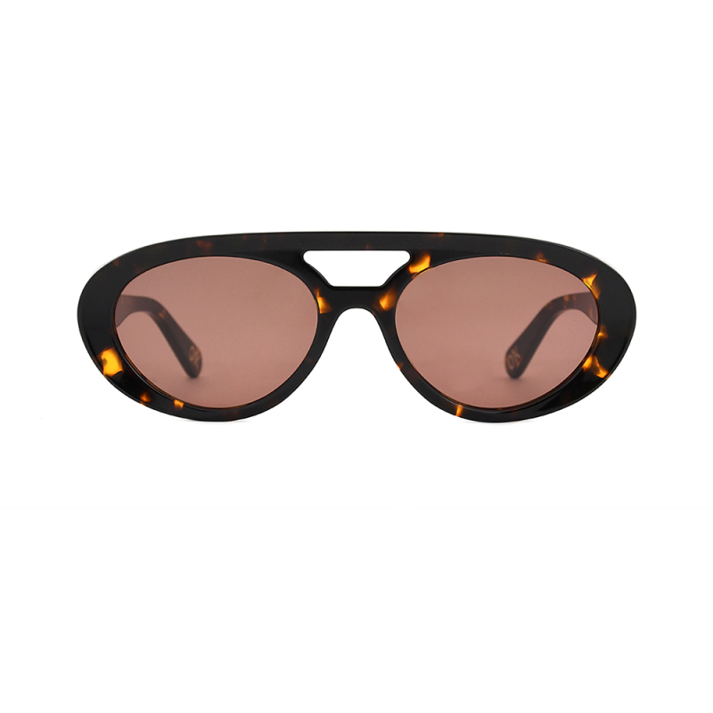 Fashionable sunglasses round glasses
