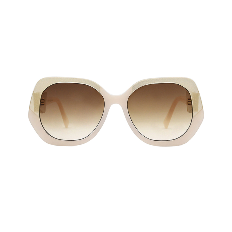 Fashionable sunglasses round glasses