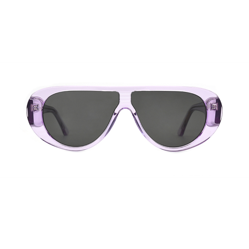 Fashionable sunglasses round glasses