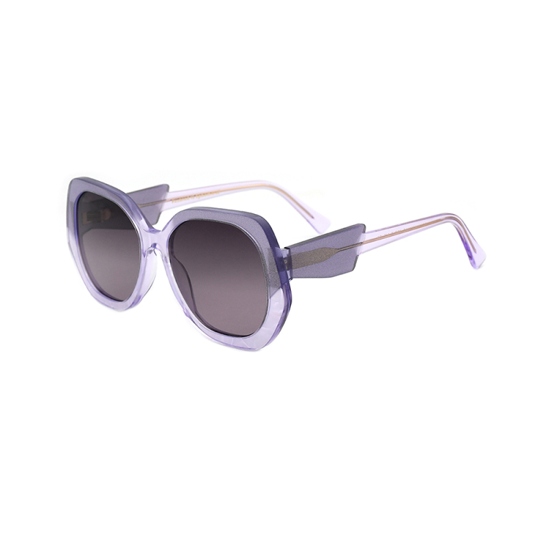 Fashionable sunglasses round glasses