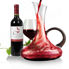 750ml Capacity Red Decanter Set Wine Aerator Hand Blown Lead Free Crystal Wine Decanter Carafe