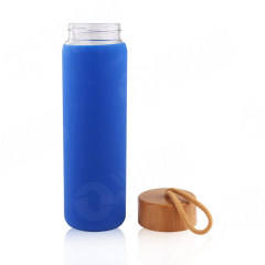 Glass Water Bottle With Nature Bamboo Lid Glass Bottle With Customized Colours Silicone Sleeve Glass Water Bottle