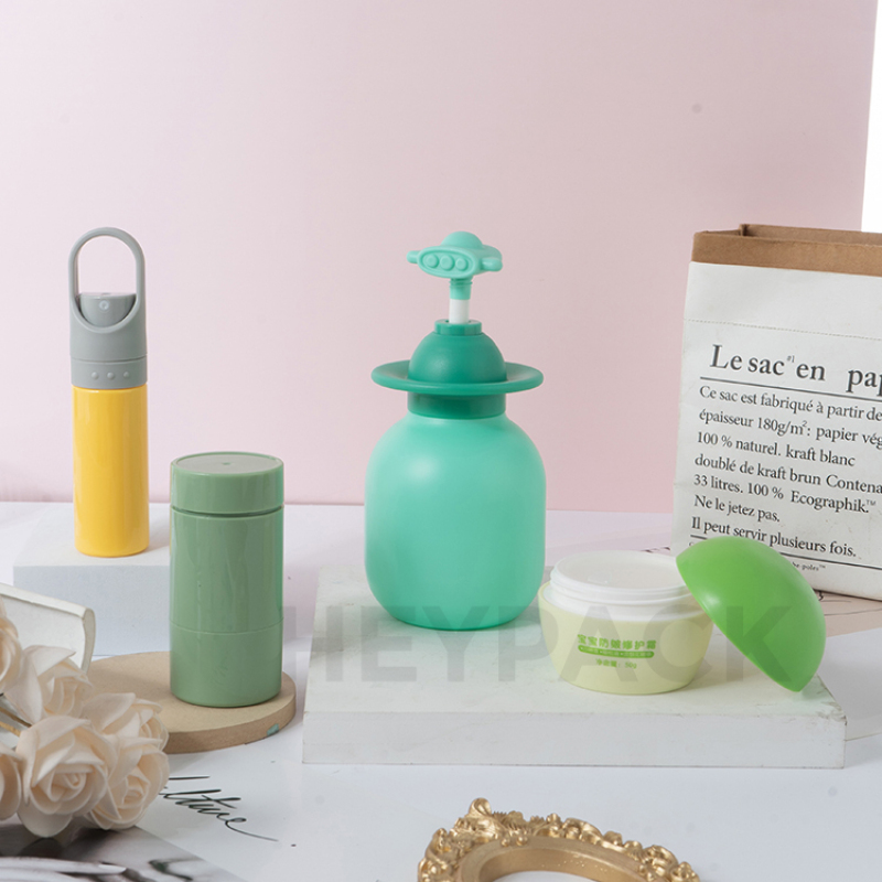 Frasco de gel de baño y fragancia corporal para puericultura en HDPE suave.