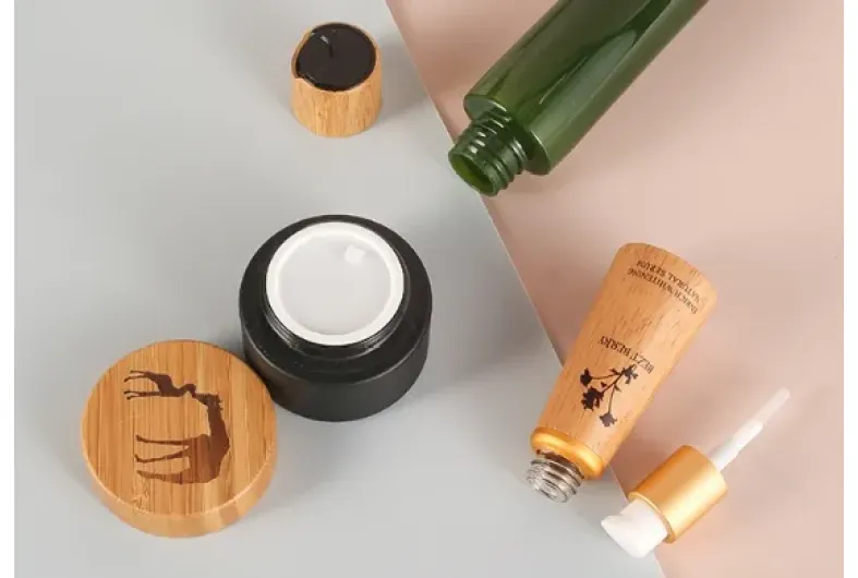 Explore Our Eco-Friendly Cosmetic Packaging!