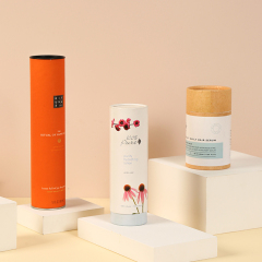 Упаковка из твердого бумажного тюбика для косметических средств