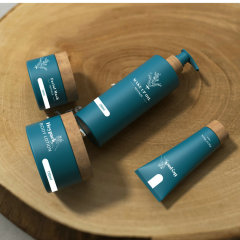 Botella de champú PET de superficie mate con bomba de madera de transferencia de agua