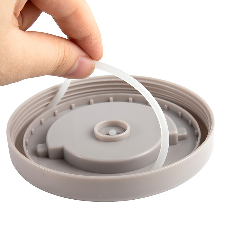 there layers and four layers leek-proof food soup container bento lunch box 304 stainless steel lunch box with spoon