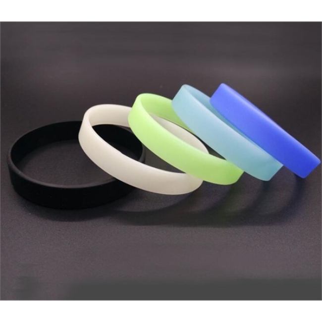 Custom silicone bracelet